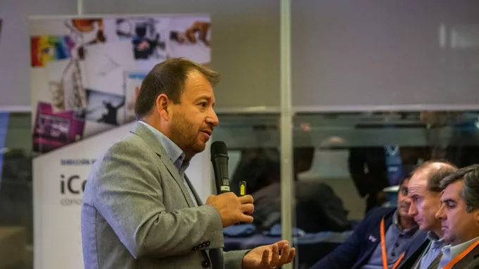 Gabriel León GaboTuitero